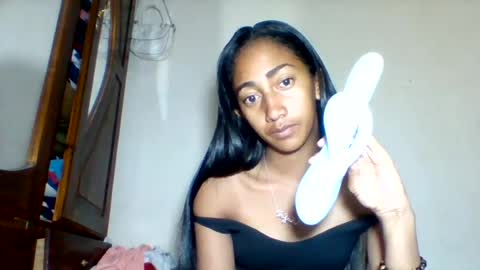 belle_annah online show from July 26, 2:53 am