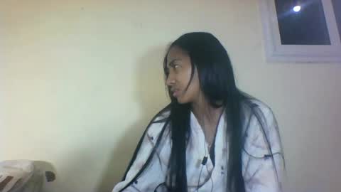 belle_annah online show from July 30, 7:13 pm