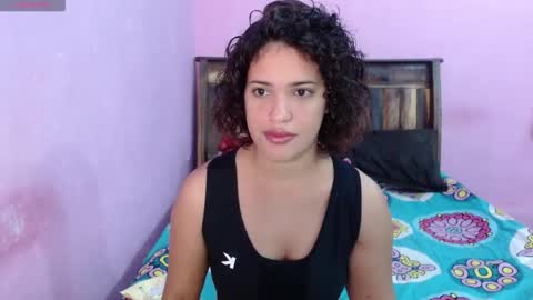 Snapshot of belle_katty000 chatting on February 20, 3:12 pm SOFIA online show from February 20, 3:12 pm