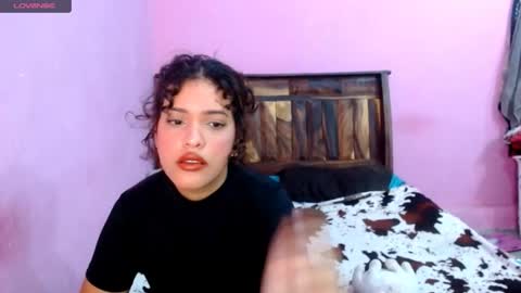 Snapshot of belle_katty000 chatting on February 27, 9:48 pm SOFIA online show from February 27, 9:48 pm