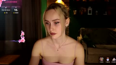 Belle online show from September 12, 8:14 am