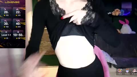 Belle online show from February 14, 1:41 pm