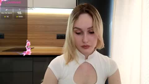 Belle online show from May 4, 9:49 am