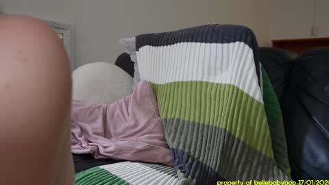 Snapshot of bellebabyboo chatting on January 17, 7:30 am BELLE online show from January 17, 7:30 am