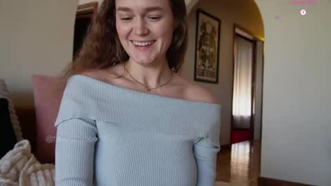 BELLE   online show from May 11, 1:55 am