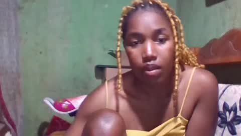 bellemiahXx online show from July 14, 12:11 pm