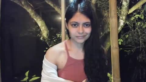 Snapshot of bellezacosmica chatting on December 28, 4:51 am bellezacosmica online show from December 28, 4:51 am