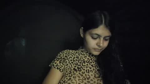 Snapshot of bellezacosmica chatting on February 21, 9:54 pm bellezacosmica online show from February 21, 9:54 pm