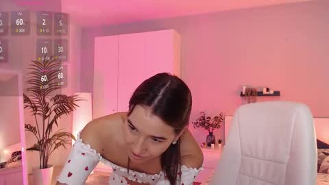 Bella online show from September 23, 1:08 am