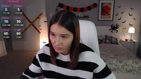 Bella online show from October 25, 1:24 am