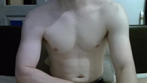 Snapshot of ben948900 chatting on October 4, 11:41 am ben948900 online show from October 4, 11:41 am