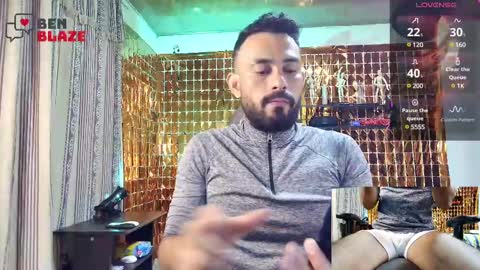 Snapshot of ben_blaze chatting on January 17, 2:08 am BEN online show from January 17, 2:08 am