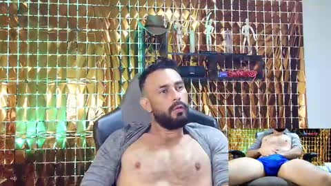 Snapshot of ben_blaze chatting on January 17, 8:13 am BEN online show from January 17, 8:13 am