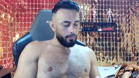 Snapshot of ben_blaze chatting on January 25, 10:18 pm BEN online show from January 25, 10:18 pm