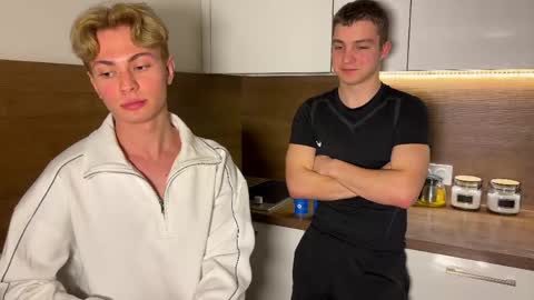 ben_harmon online show from April 13, 9:31 pm