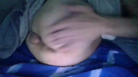 Snapshot of benbare13 chatting on December 26, 2:33 am benbare13 online show from December 26, 2:33 am