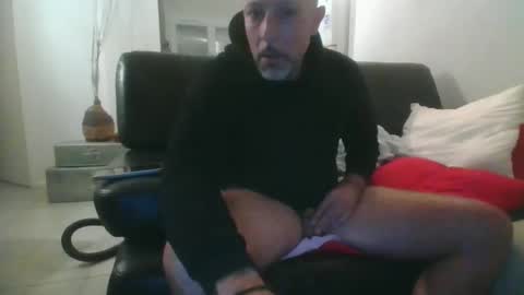 Snapshot of benbare13 chatting on November 11, 5:13 pm benbare13 online show from November 11, 5:13 pm