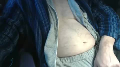 Snapshot of bendrinkin chatting on February 25, 12:48 pm bendrinkin online show from February 25, 12:48 pm