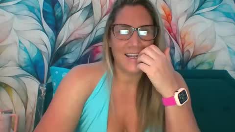 Becky online show from February 1, 4:46 am