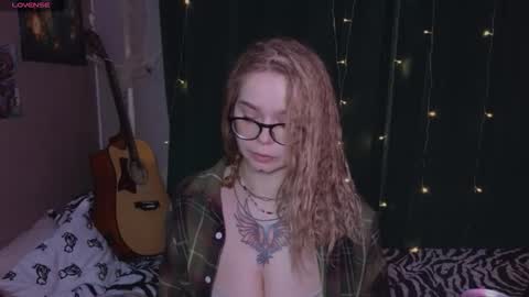 Snapshot of benevolently chatting on February 2, 1:54 pm KENDALL NATHAN online show from February 2, 1:54 pm