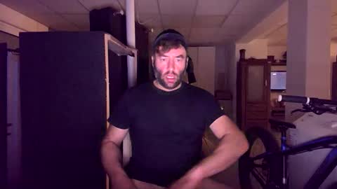 Robert  1984 online show from October 12, 9:58 pm