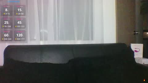 Tiffany and Bengie online show from November 3, 3:52 am