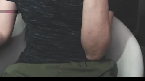 benijamin online show from February 1, 9:24 pm