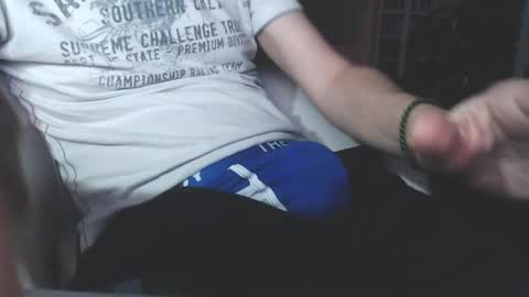 Snapshot of benijamin chatting on April 20, 10:22 pm benijamin online show from April 20, 10:22 pm