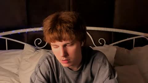 Snapshot of benjamin_harris chatting on June 5, 8:47 pm Benjamin online show from June 5, 8:47 pm