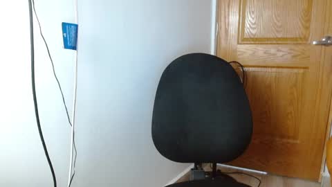 Snapshot of benjamin_isaac chatting on March 5, 11:27 pm benjamin_isaac online show from March 5, 11:27 pm