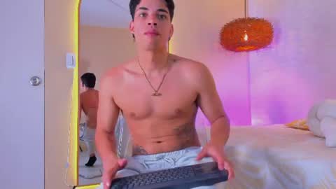 BENJAMIN online show from June 19, 5:01 am