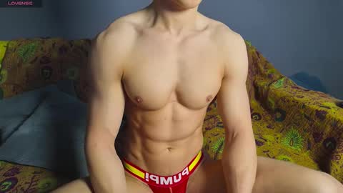 benjaminkarl02 online show from September 15, 12:16 pm