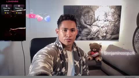 benjamincooperk online show from October 25, 9:50 am