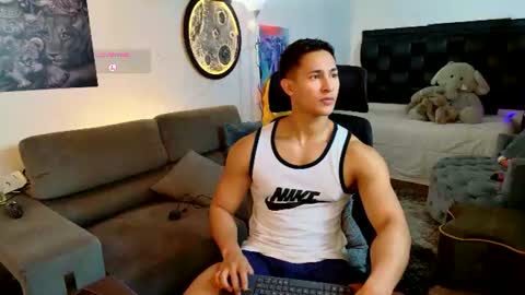 benjamincooperk online show from July 16, 7:58 am