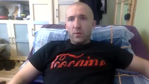 Snapshot of benko800 chatting on September 16, 1:12 pm PM4PASSWORD online show from September 16, 1:12 pm