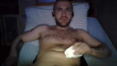 Snapshot of benko800 chatting on October 11, 10:52 pm PM4PASSWORD online show from October 11, 10:52 pm