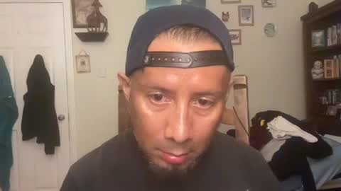 Snapshot of benmoncada630 chatting on March 3, 2:39 am benmoncada630 online show from March 3, 2:39 am