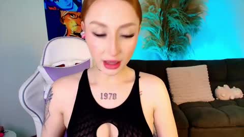 benn_ulus online show from May 23, 1:44 am