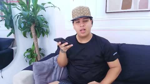 bennett_alejoo online show from October 6, 6:38 pm