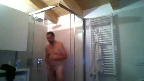 bennik1989 online show from June 21, 3:53 am