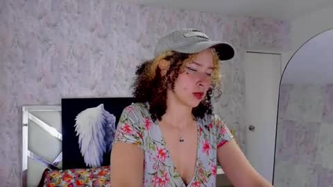 Snapshot of benny_wilson chatting on September 24, 3:43 am benny_wilson online show from September 24, 3:43 am