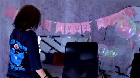 Snapshot of benny_wilson chatting on November 6, 3:29 am benny_wilson online show from November 6, 3:29 am