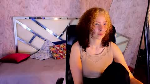 Snapshot of benny_wilson chatting on November 9, 3:38 am benny_wilson online show from November 9, 3:38 am