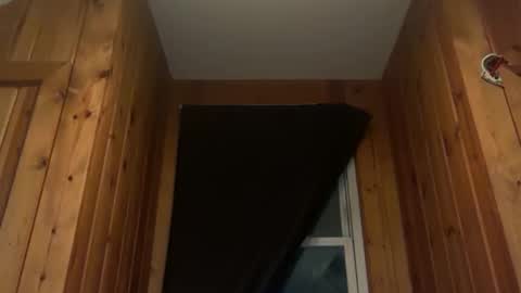 benny and innocentvixon online show from April 18, 2:04 am