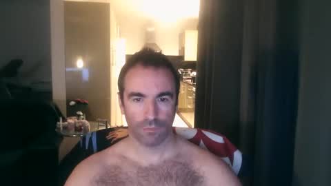 Snapshot of bensince1984_ chatting on January 13, 7:46 am Ben online show from January 13, 7:46 am