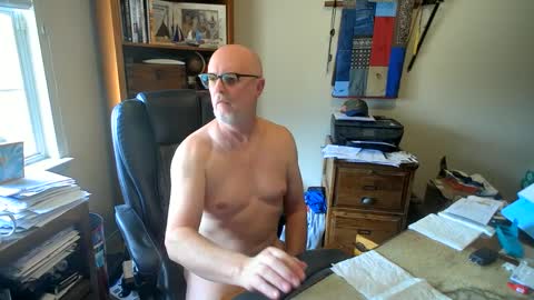 Snapshot of benstrokinit2 chatting on March 12, 7:49 pm benstrokinit2 online show from March 12, 7:49 pm