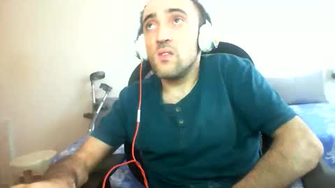 bentish online show from November 16, 11:49 am