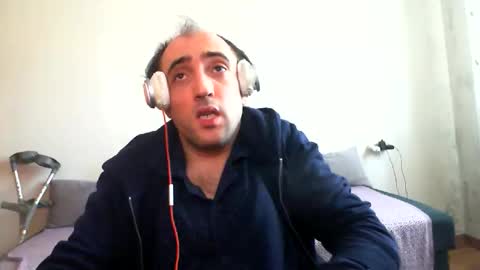 bentish online show from February 13, 8:32 am