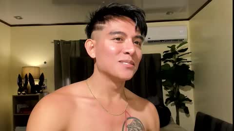 Snapshot of bentlyfuck chatting on October 7, 5:26 am bentlyfuck online show from October 7, 5:26 am