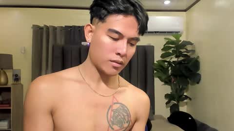 Snapshot of bentlyfuck chatting on October 31, 8:04 am bentlyfuck online show from October 31, 8:04 am